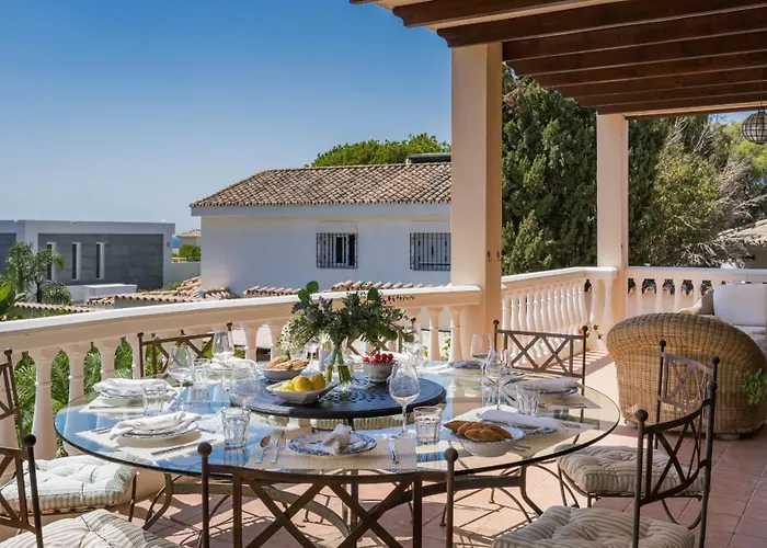 Villa Kadena *