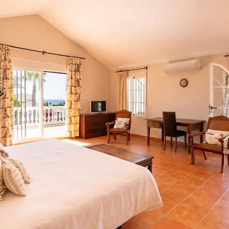 Vila Kadena